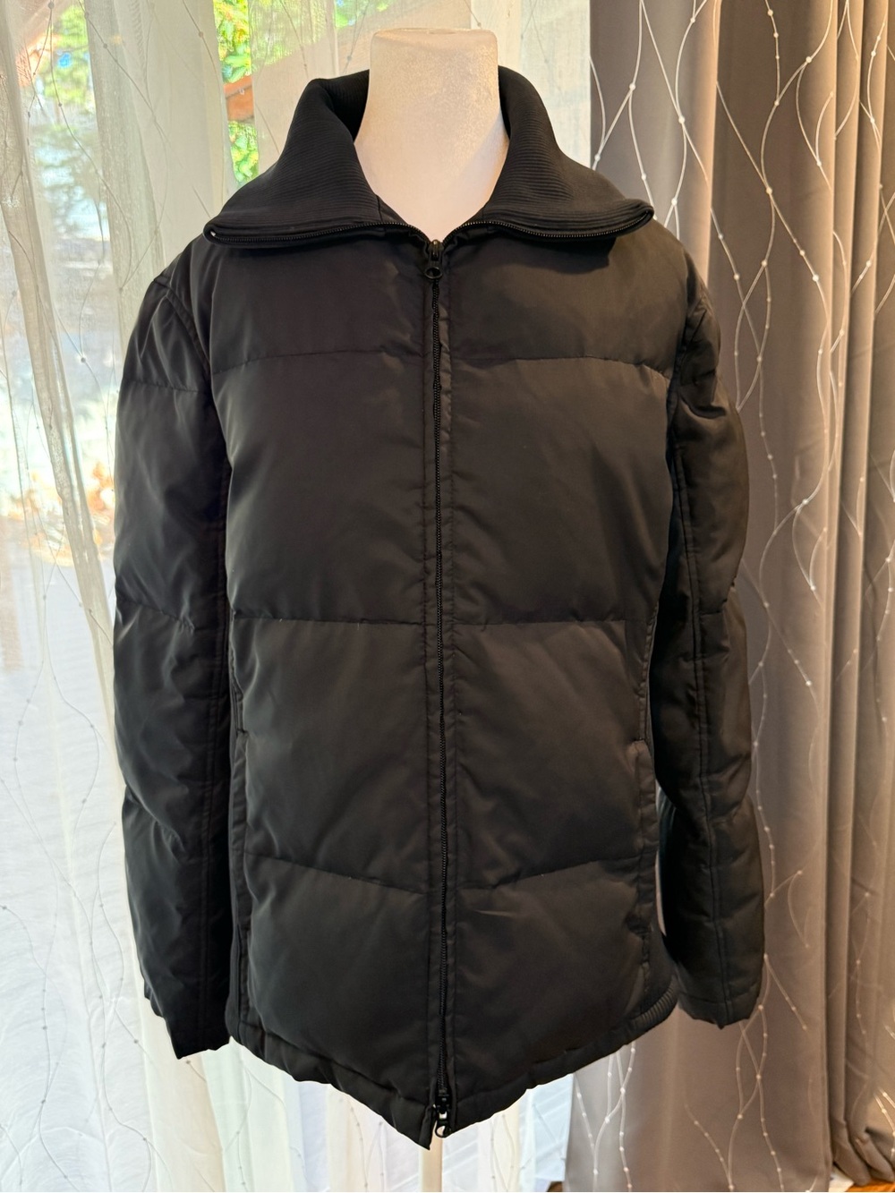 Vtg Gap Y2K Down Fill Puffer Jacket Women’s Full Zip Black Outdoor Winter Sz XL